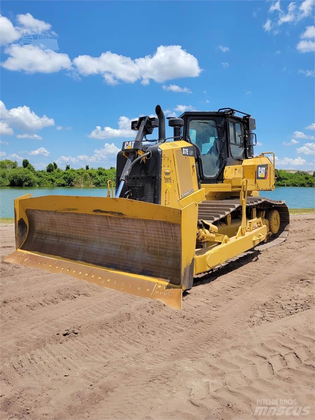 CAT D7E LGP Crawler dozers