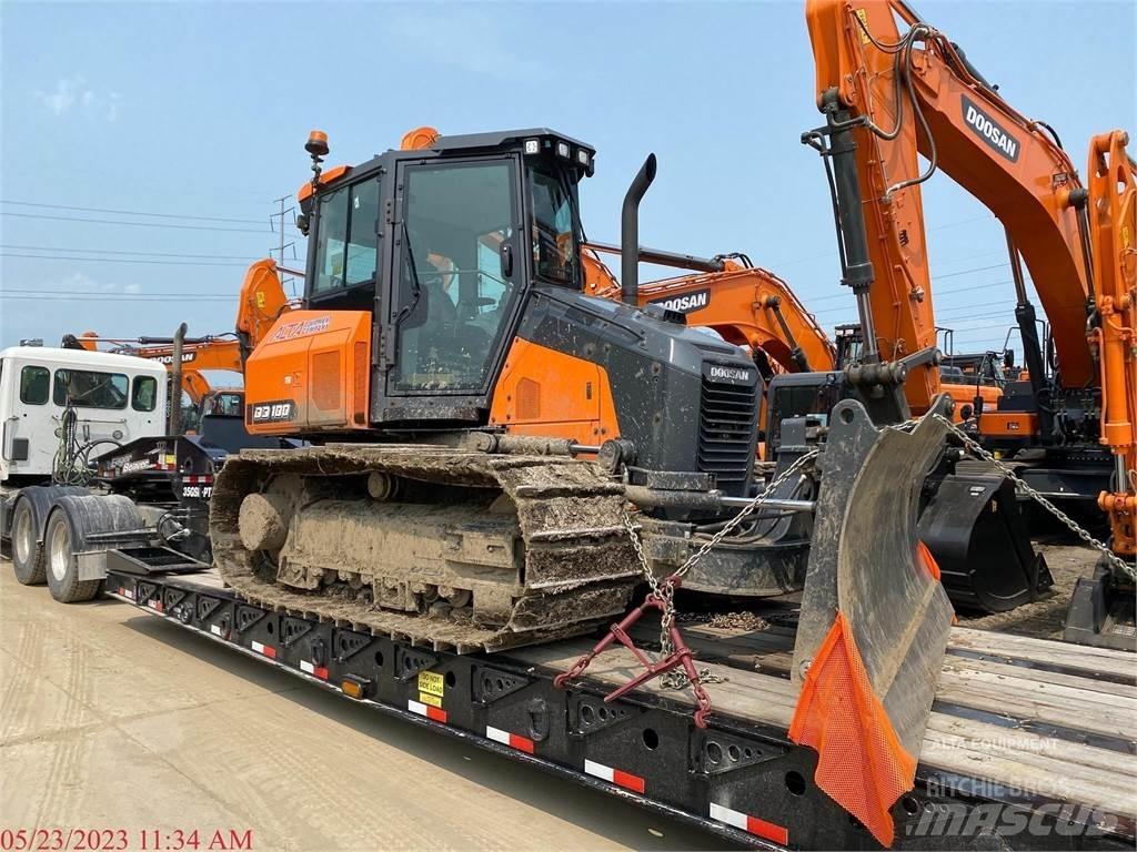 Develon DD100 Crawler dozers