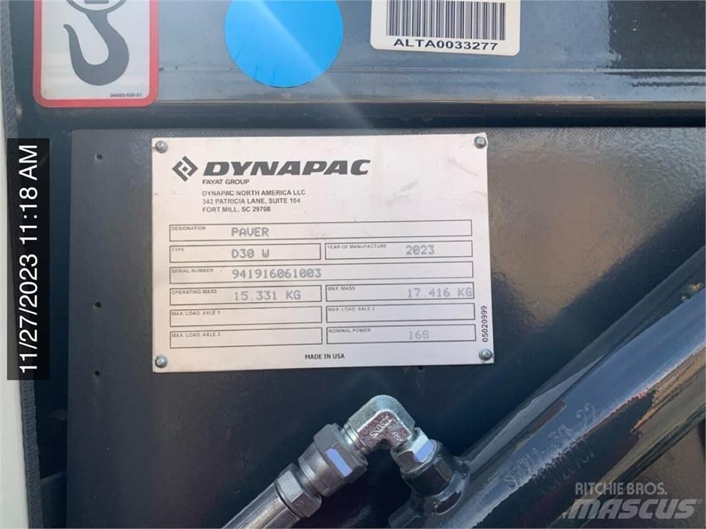 Dynapac D30W Asphalt pavers