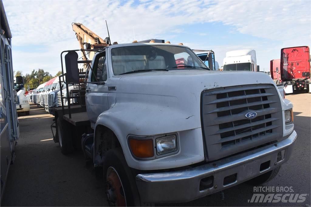 Ford F800 Crane trucks