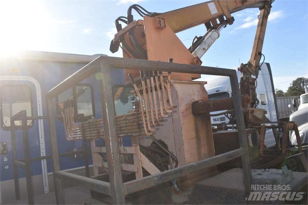 Ford F800 Crane trucks