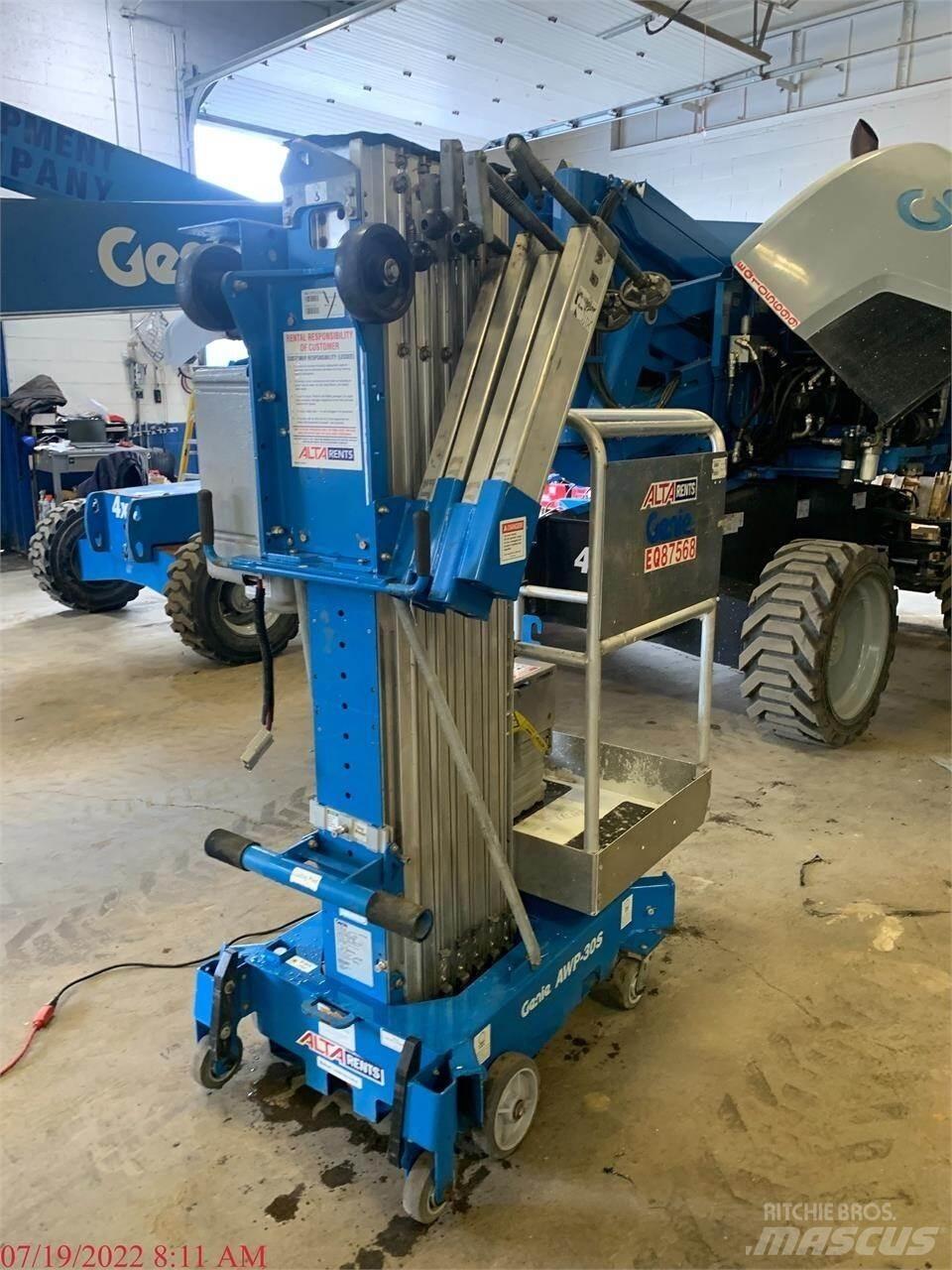 Genie AWP30S Vertical mast lifts