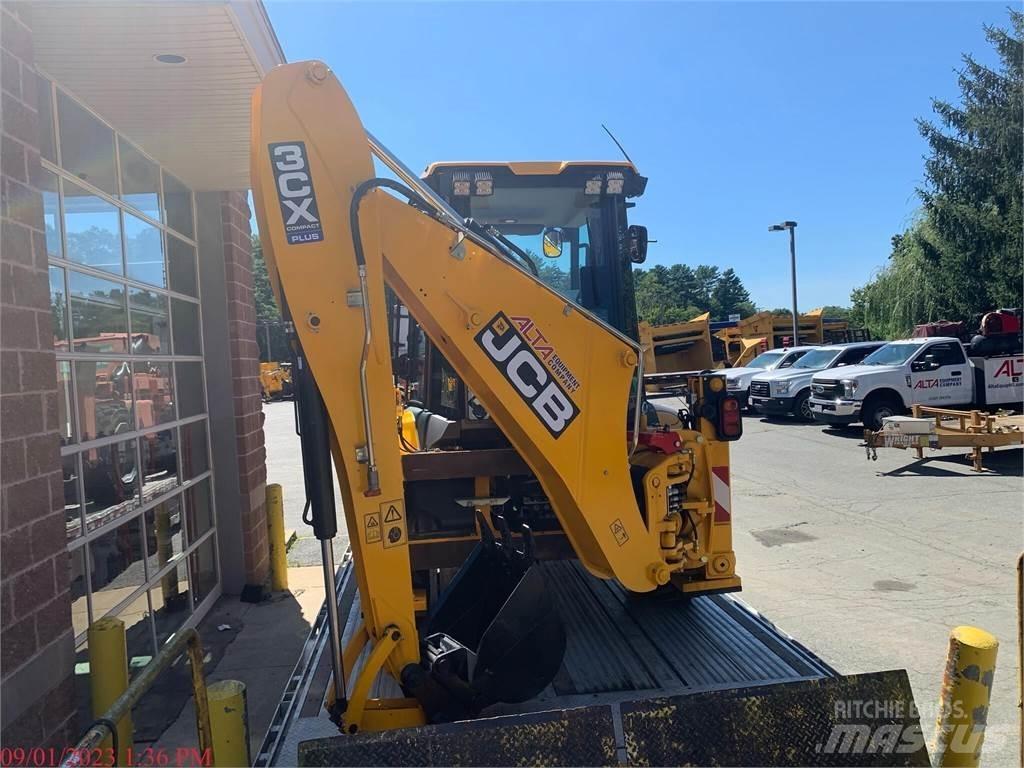 JCB 3CX Backhoe loaders