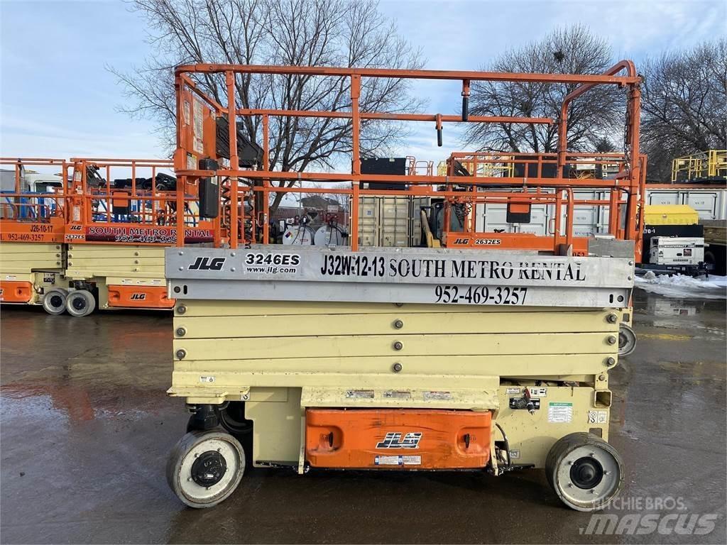 JLG 3246ES Scissor lifts