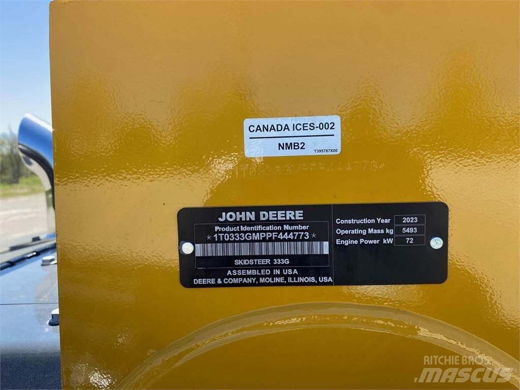 John Deere 333G Skid steer loaders
