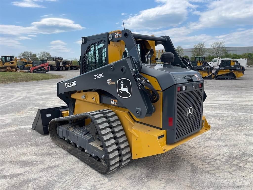 John Deere 333G Skid steer loaders