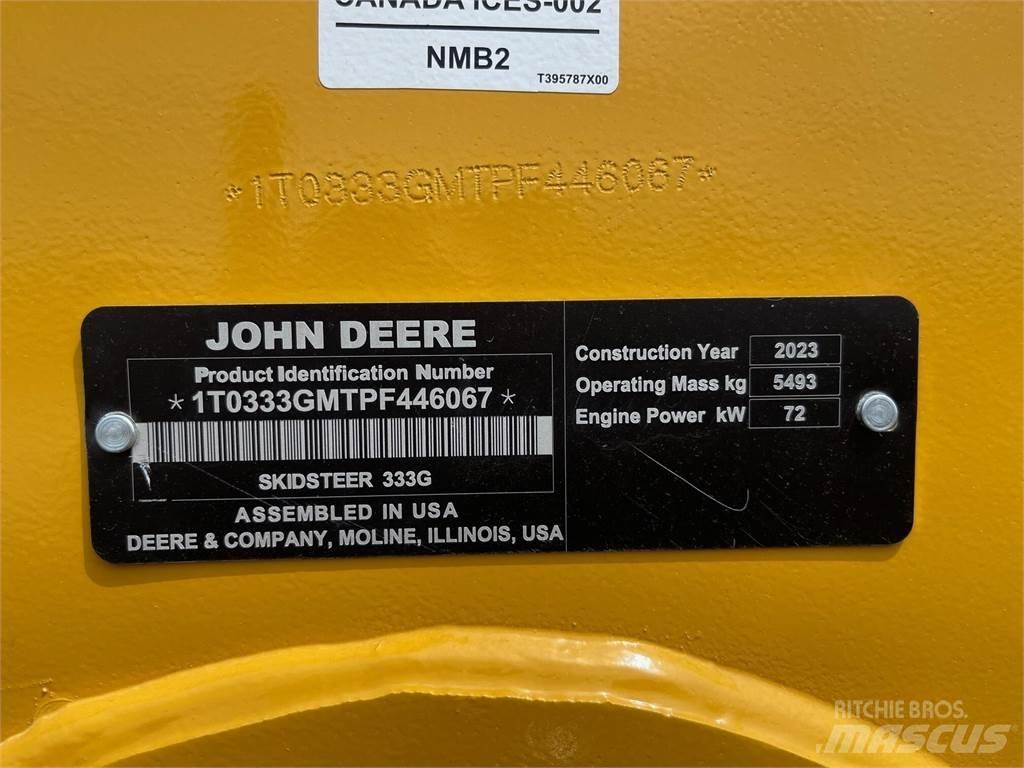 John Deere 333G Skid steer loaders