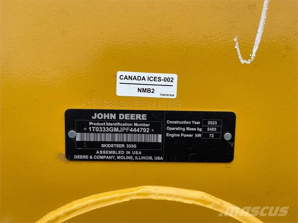 John Deere 333G Skid steer loaders