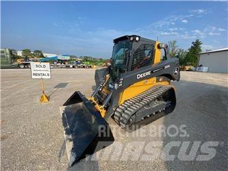 John Deere 333G Skid steer loaders