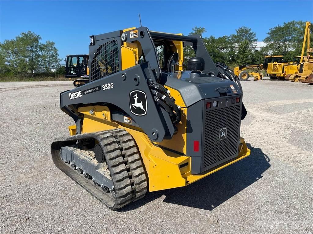 John Deere 333G Skid steer loaders