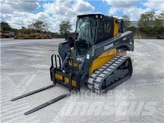 John Deere 333G Skid steer loaders