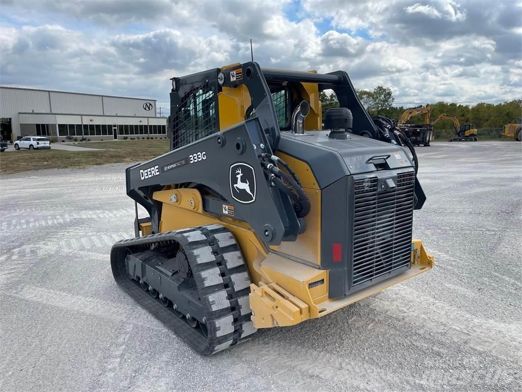 John Deere 333G Skid steer loaders