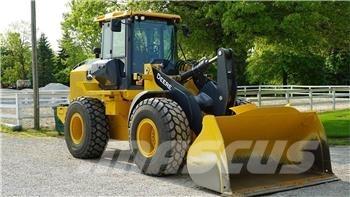 John Deere 524P Wheel loaders