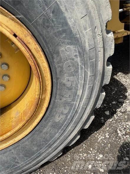 John Deere 544K Wheel loaders