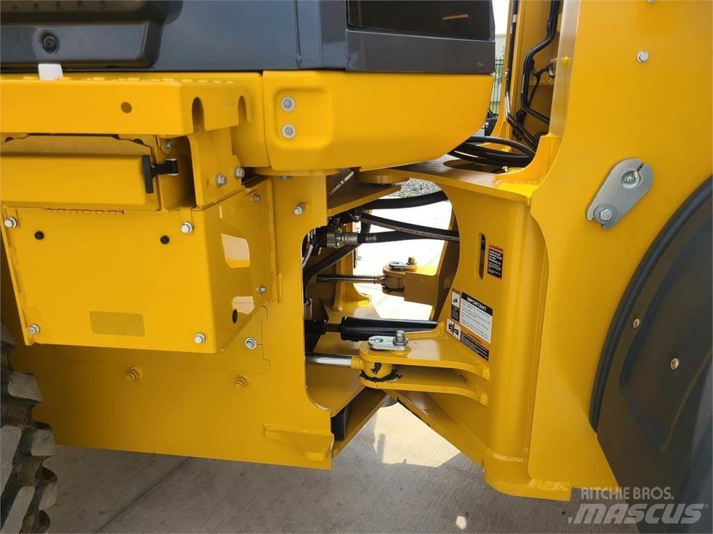 John Deere 544P Wheel loaders
