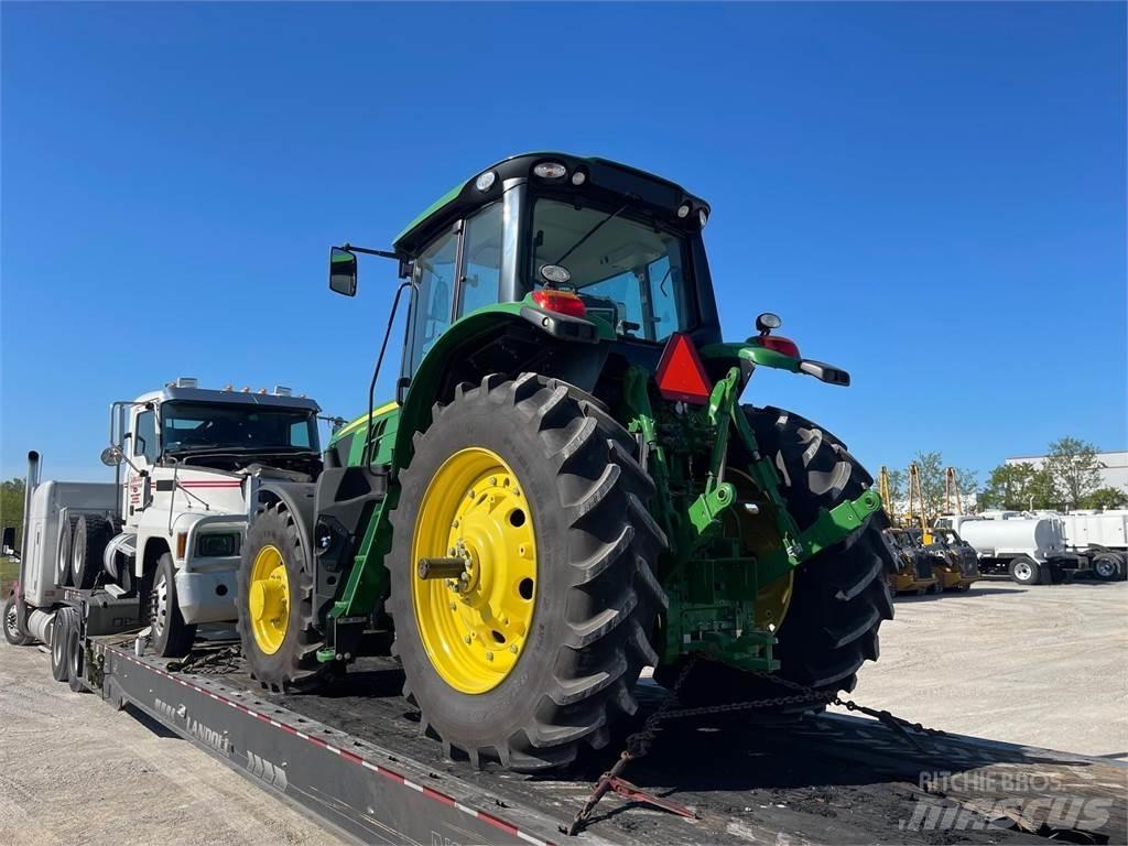 John Deere 6175M Tractors