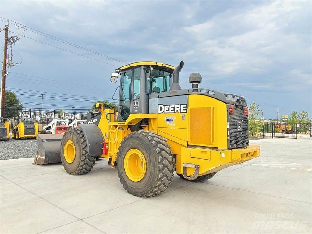 John Deere 644K Wheel loaders