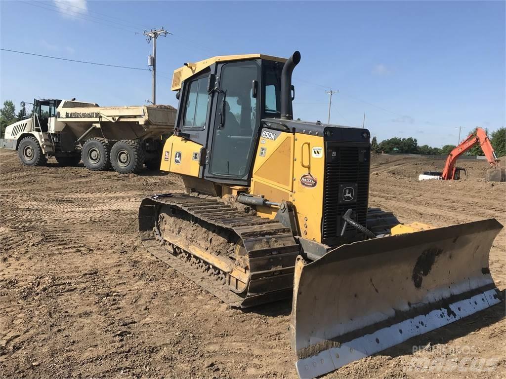 John Deere 650K LGP Crawler dozers
