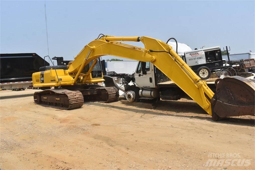 Komatsu PC300 LC-7E Crawler excavators