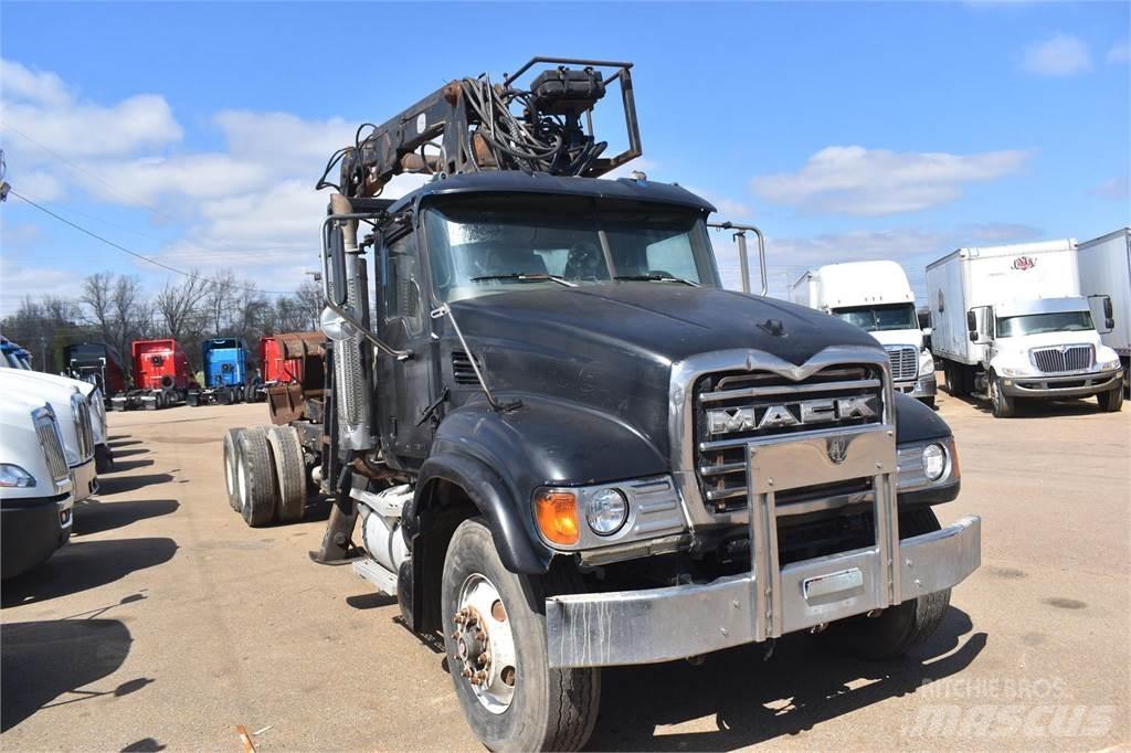 Mack GRANITE CV713 Crane trucks
