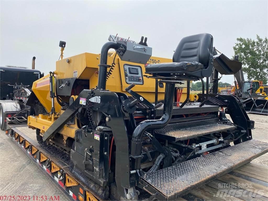 Mauldin 1750C Asphalt pavers