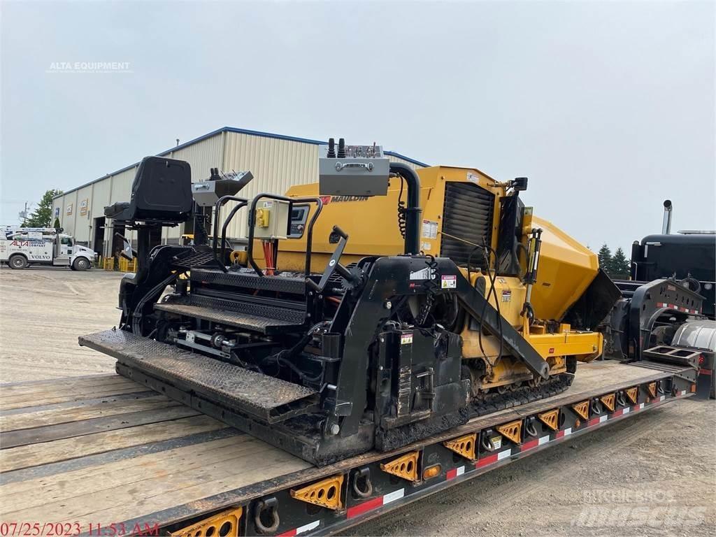 Mauldin 1750C Asphalt pavers