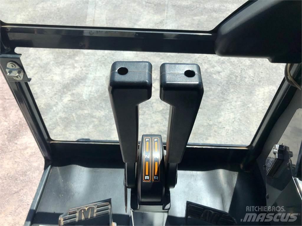 Morooka MST1500VD Tracked dumpers