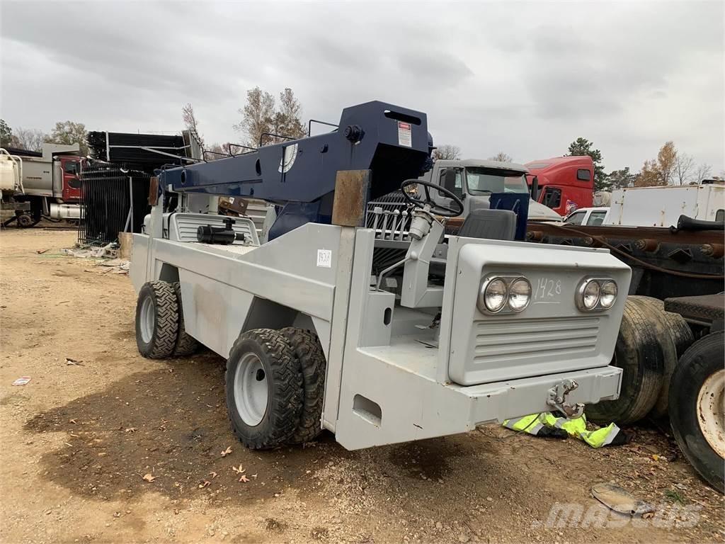  RO STINGER MC5A Rough terrain cranes