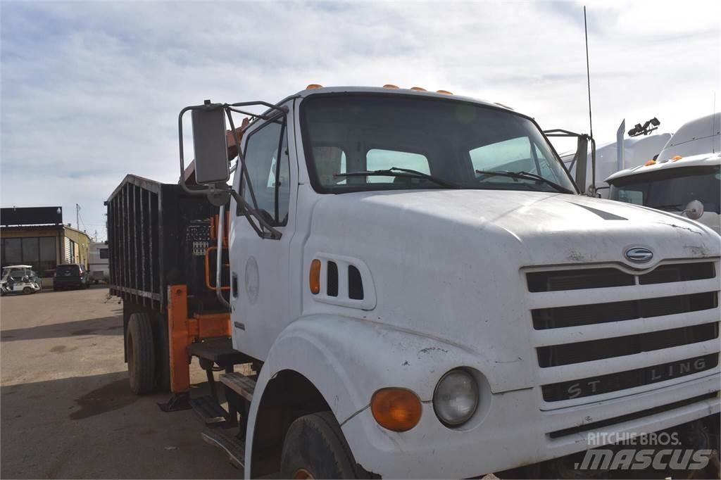 Sterling L7500 Crane trucks