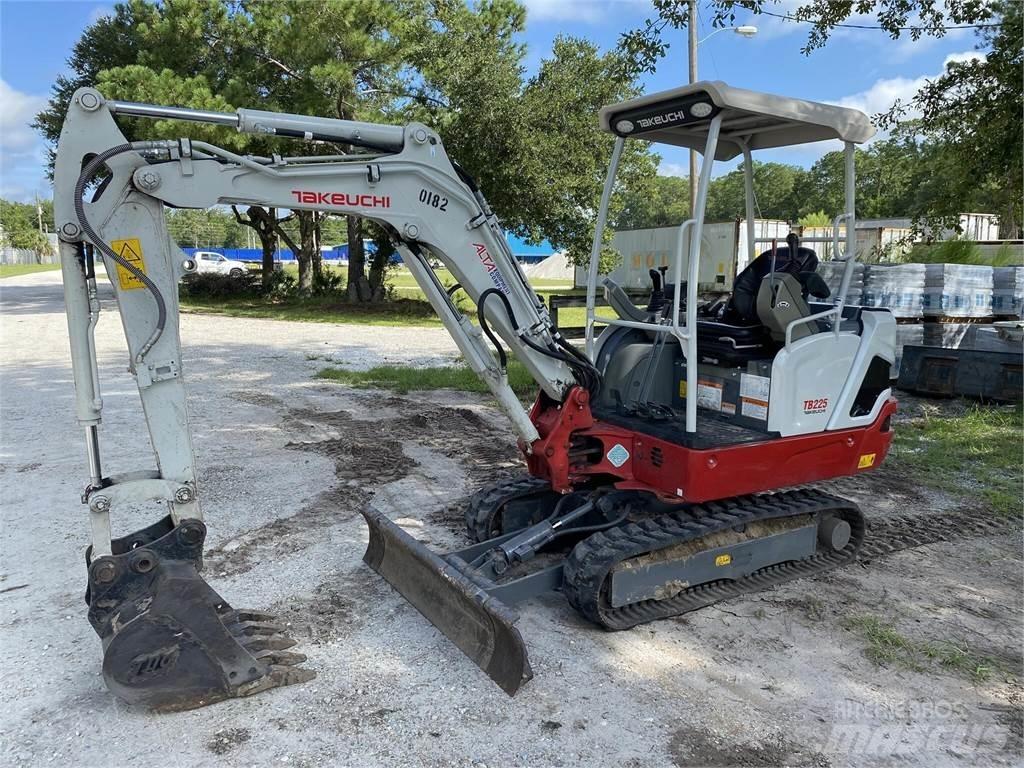 Takeuchi TB225 Mini excavators < 7t (Mini diggers)