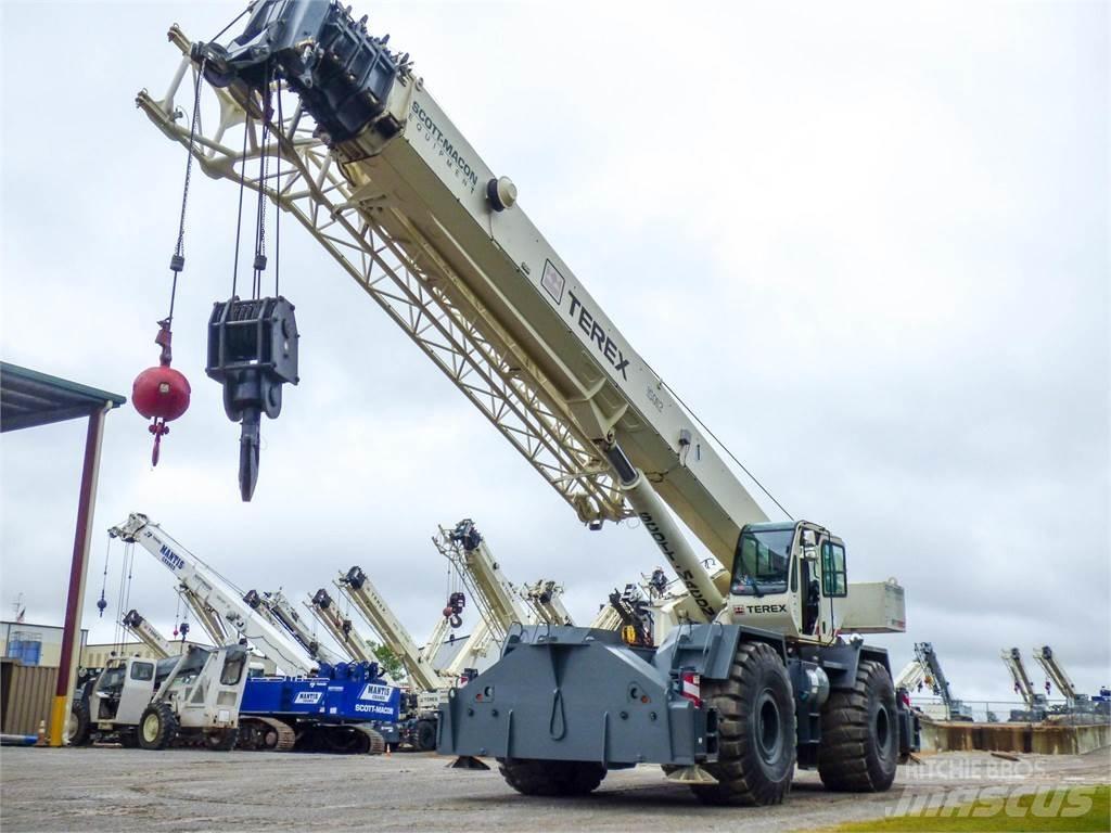 Terex RT130 Rough terrain cranes