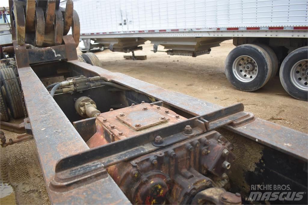Timberjack 330 Forest trailers