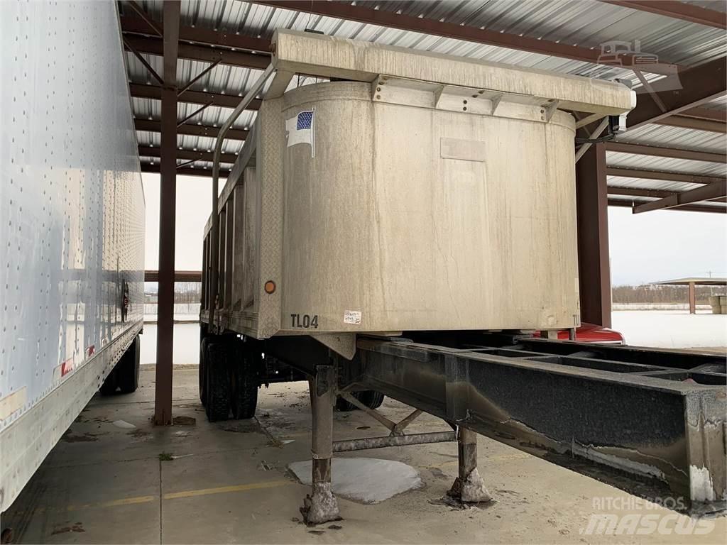 Travis  Tipper trailers