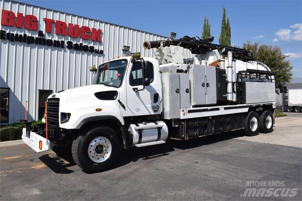  VAC CON XCAVATOR Construction - Others