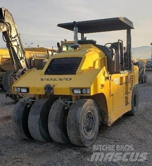Volvo PTR240 Pneumatic tired rollers