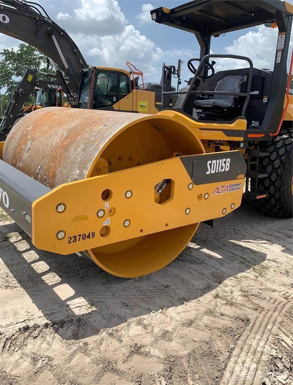Volvo SD115B Twin drum rollers