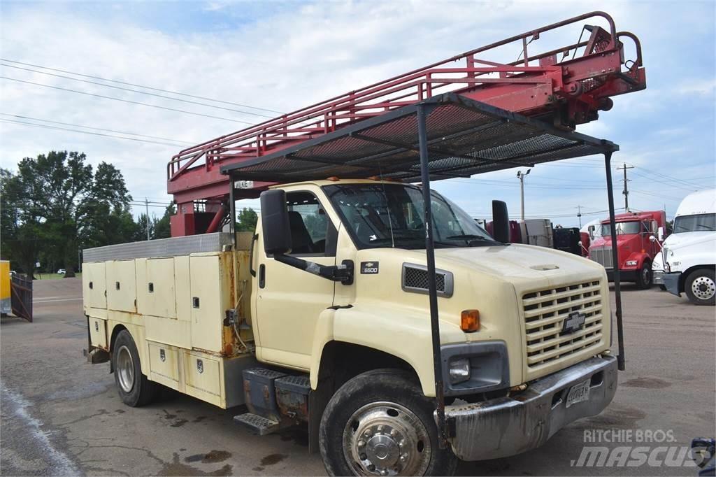  WILKIE 60 Crane trucks
