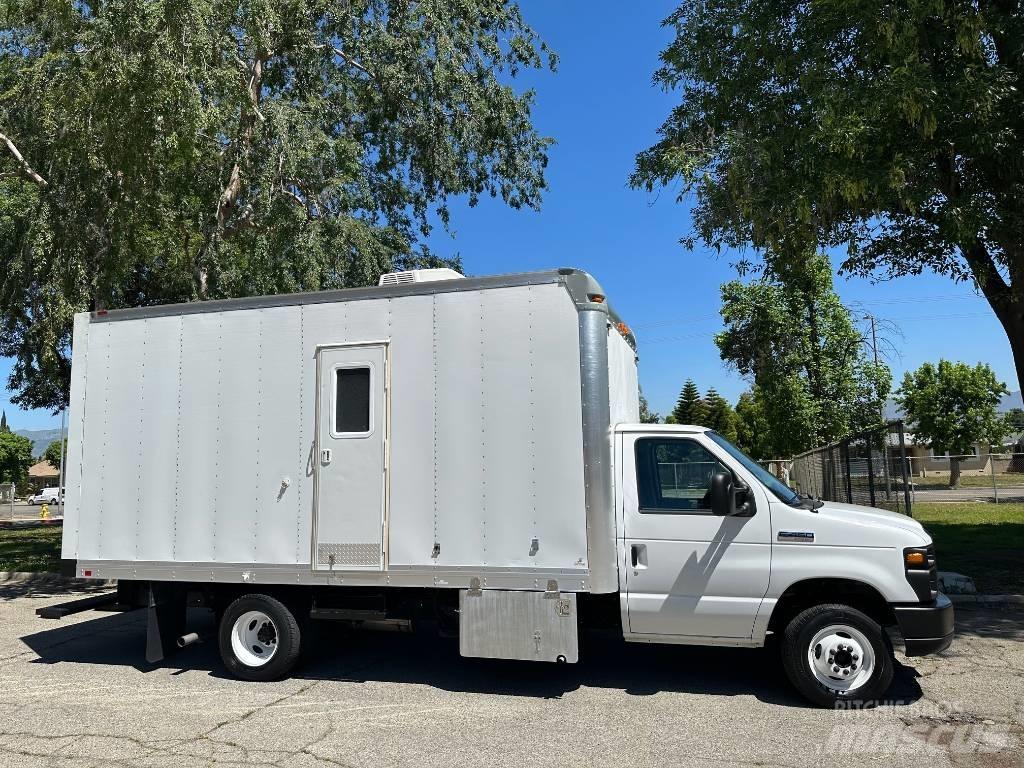 Ford E 450 SD Combi / vacuum trucks