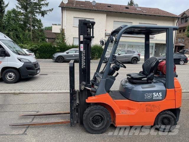 Toyota 42-7FGF15 LPG trucks