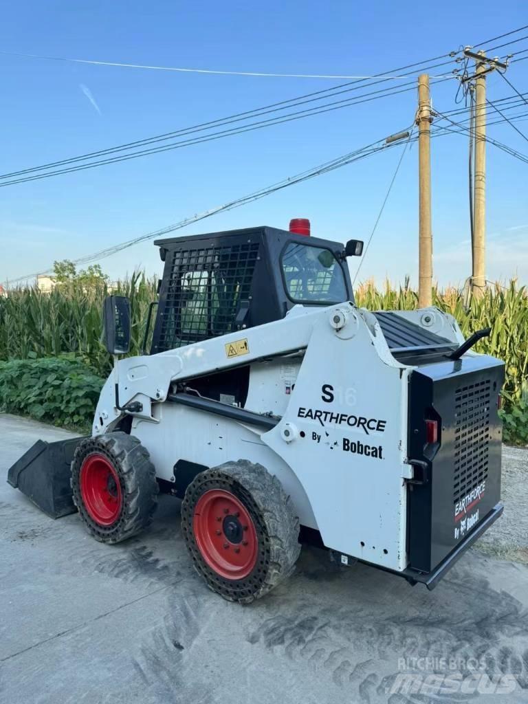 Bobcat S16 Skid steer loaders