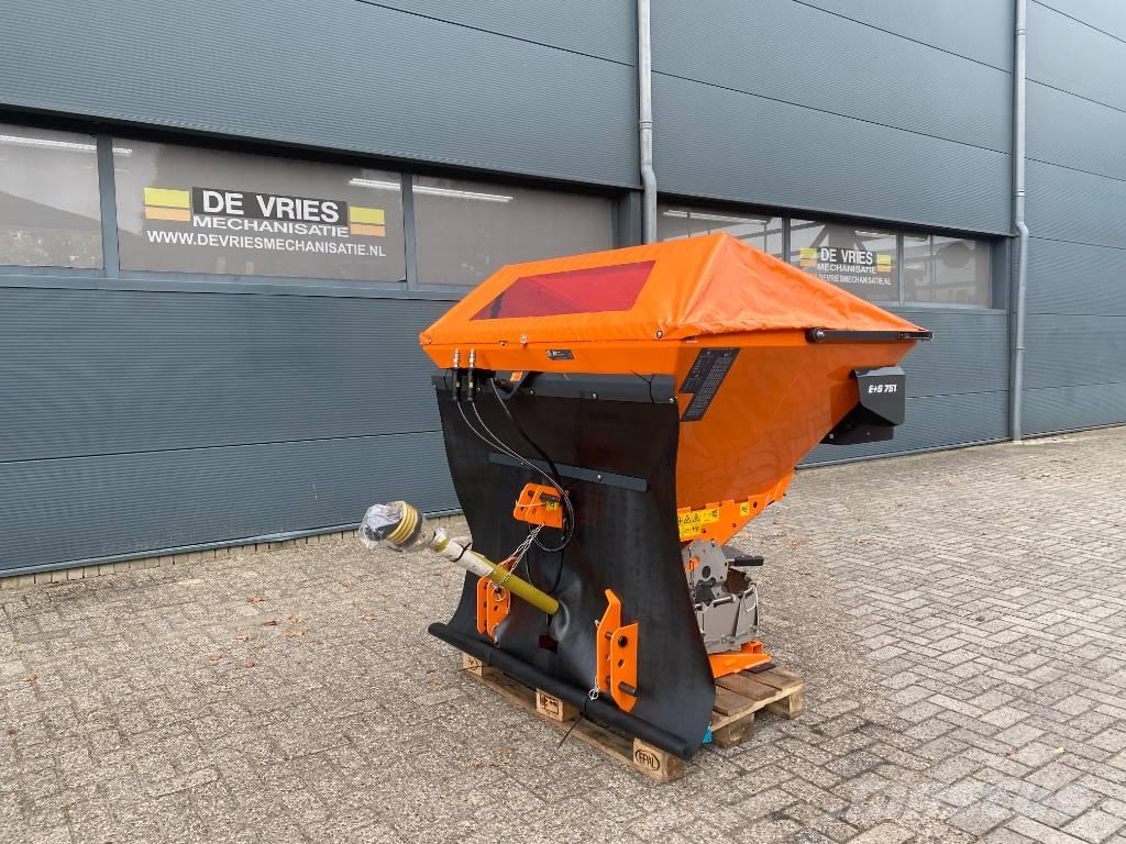 Amazone E+S 751 Sand and salt spreaders