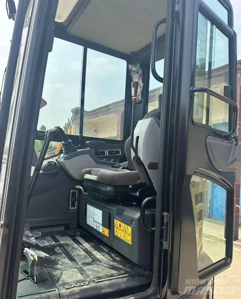 三一 35 Mini excavators < 7t (Mini diggers)