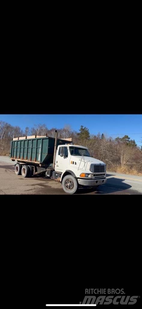 Sterling LT 9513 Cable lift demountable trucks