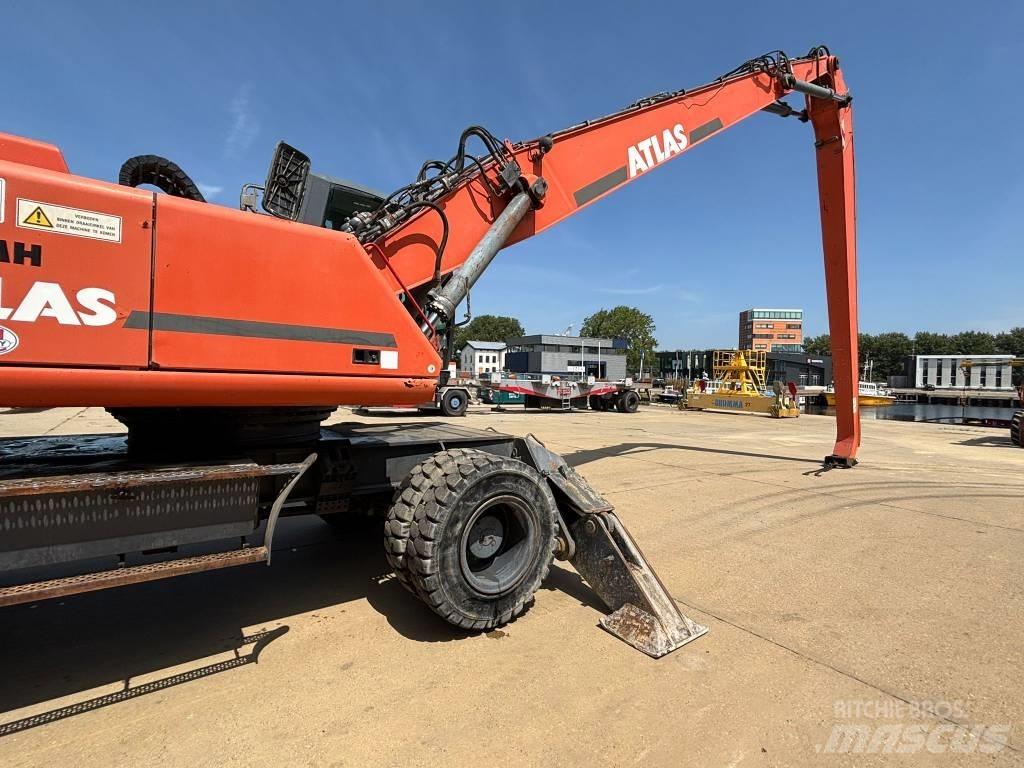 Atlas 350 MH Waste / industry handlers
