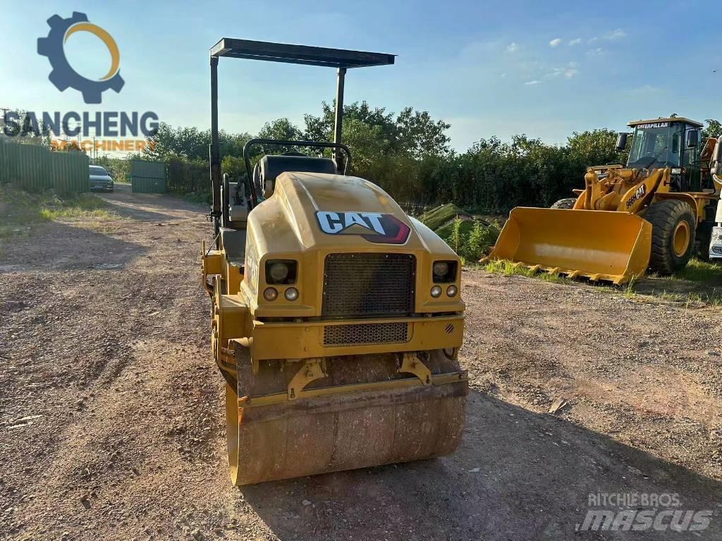 CAT CB24B Twin drum rollers
