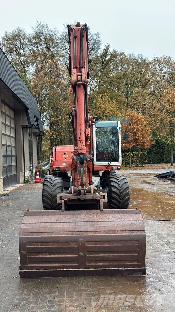 Atlas 1304 Wheeled excavators