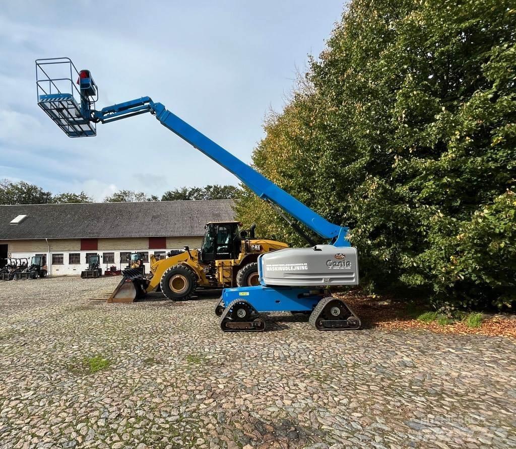 Genie S 45 Trax Telescopic boom lifts