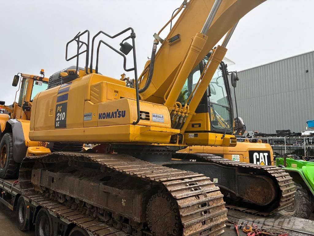 Komatsu PC 210 LC-11 Crawler excavators
