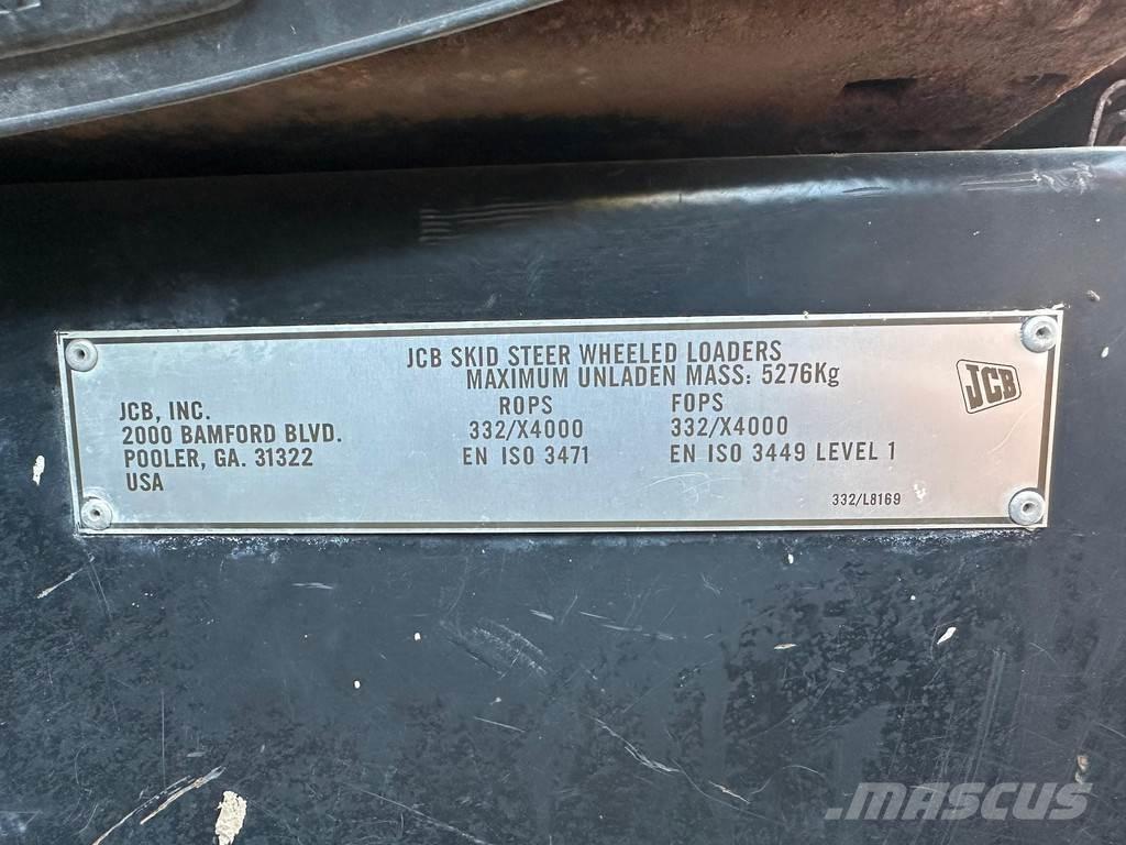 JCB 225 Mini loaders