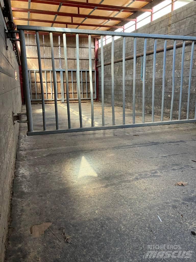 Veewagen Veewagen Animal transport trailers